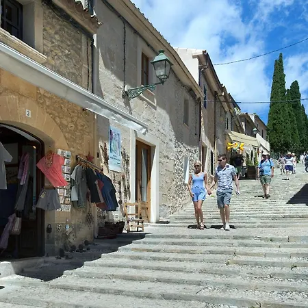 Riba - Exclusive Holidays