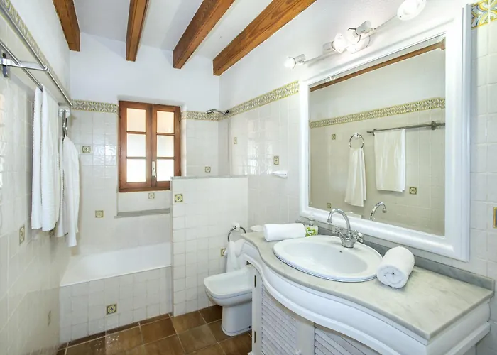 Riba - Exclusive Holidays Villa