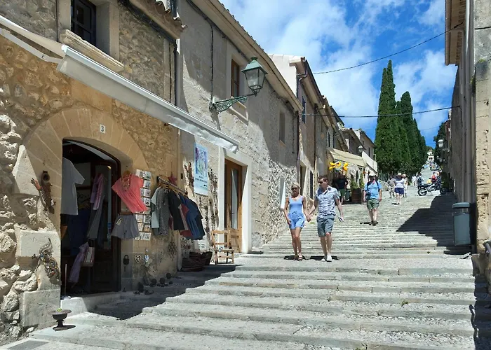 Owl Riba - Exclusive Holidays